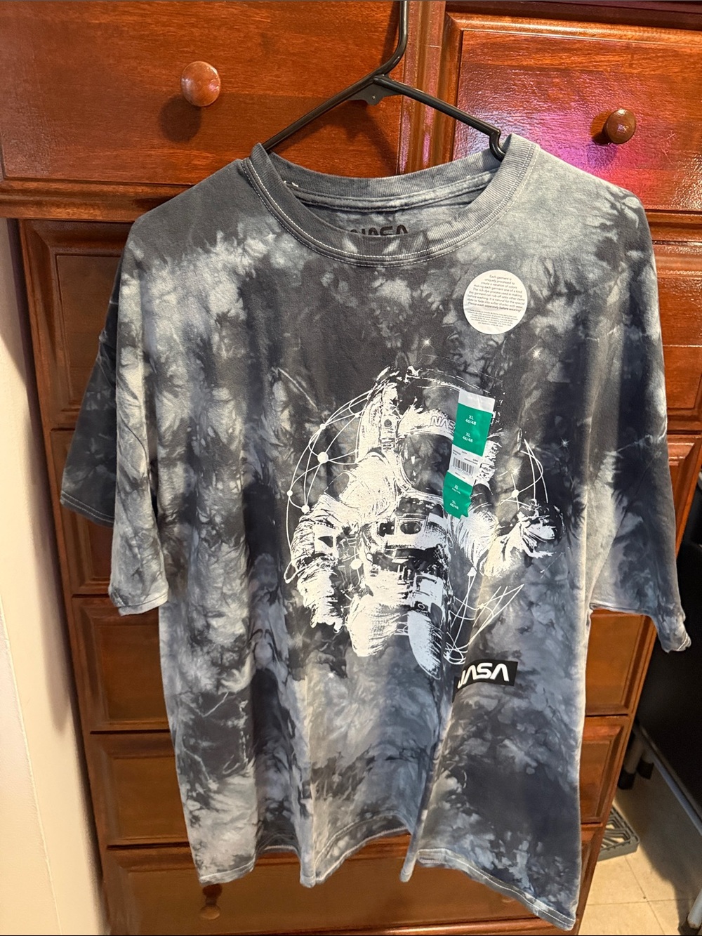 NASA Men’s Black/Grey Tie-Dye Graphic Short Sleeve Tee